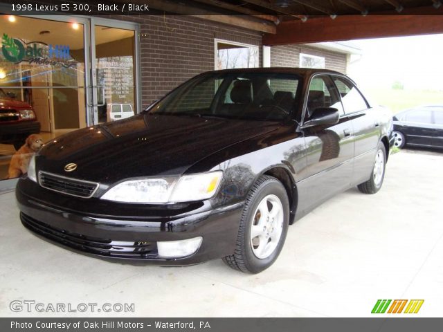 1998 Lexus ES 300 in Black