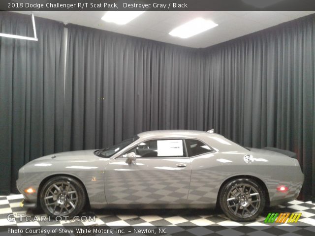 2018 Dodge Challenger R/T Scat Pack in Destroyer Gray