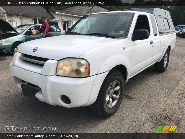 2003 Nissan Frontier XE King Cab in Avalanche White