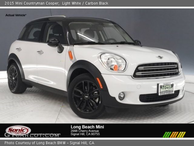 2015 Mini Countryman Cooper in Light White