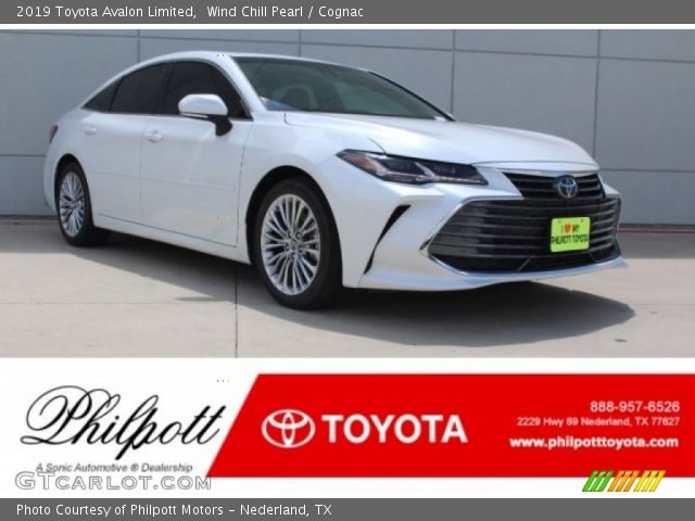 2019 Toyota Avalon Limited in Wind Chill Pearl