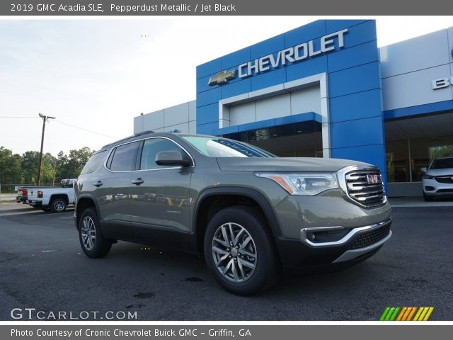 2019 GMC Acadia SLE in Pepperdust Metallic