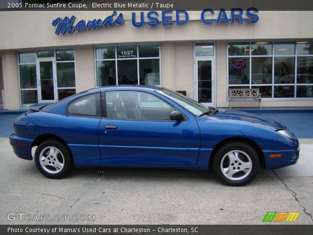 2005 Pontiac Sunfire Coupe in Electric Blue Metallic