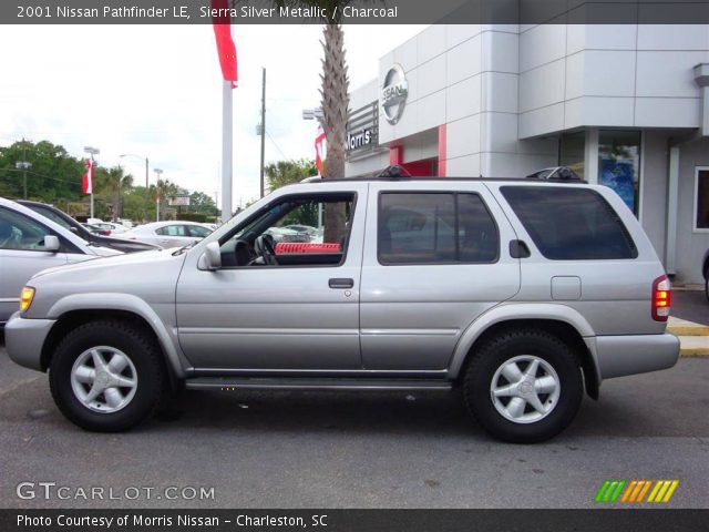 2001 Nissan Pathfinder LE in Sierra Silver Metallic