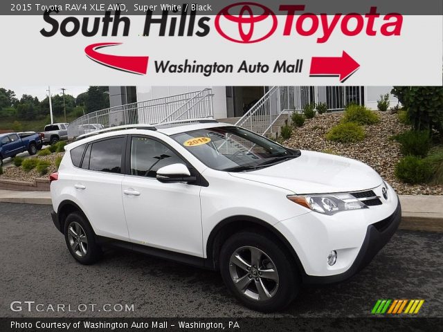 2015 Toyota RAV4 XLE AWD in Super White