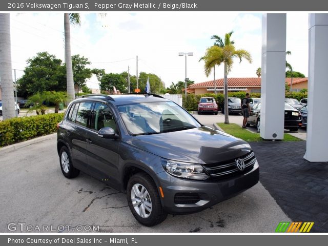 2016 Volkswagen Tiguan S in Pepper Gray Metallic