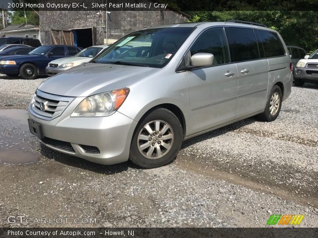 2009 Honda Odyssey EX-L in Silver Pearl Metallic
