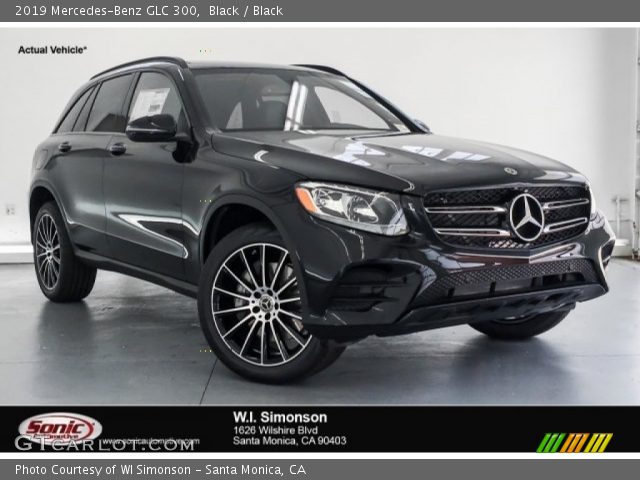 2019 Mercedes-Benz GLC 300 in Black