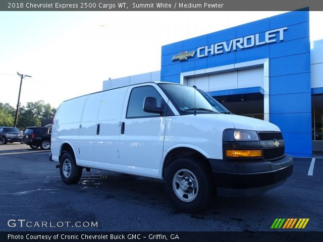 2018 Chevrolet Express 2500 Cargo WT in Summit White