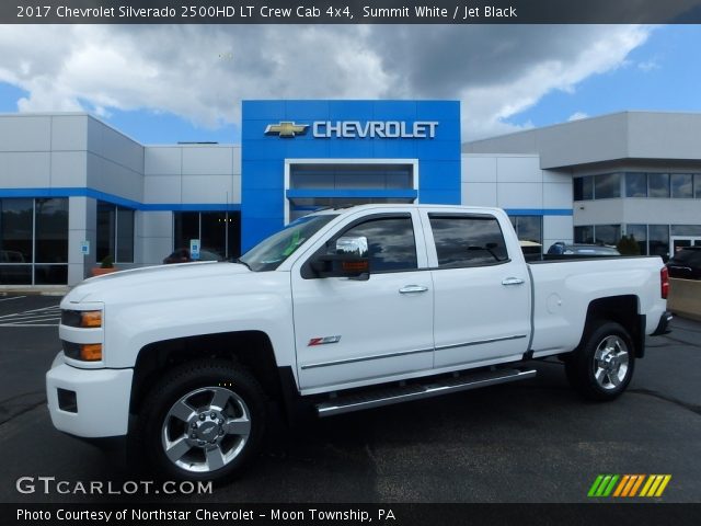 2017 Chevrolet Silverado 2500HD LT Crew Cab 4x4 in Summit White