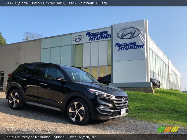 2017 Hyundai Tucson Limited AWD in Black Noir Pearl