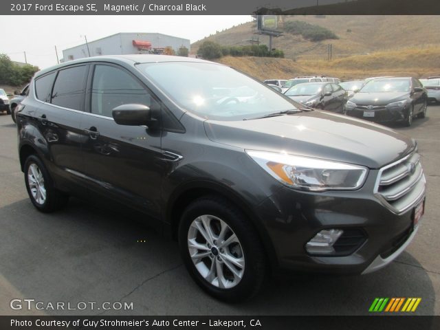 2017 Ford Escape SE in Magnetic
