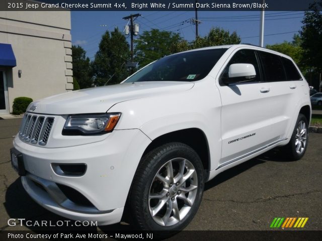 2015 Jeep Grand Cherokee Summit 4x4 in Bright White