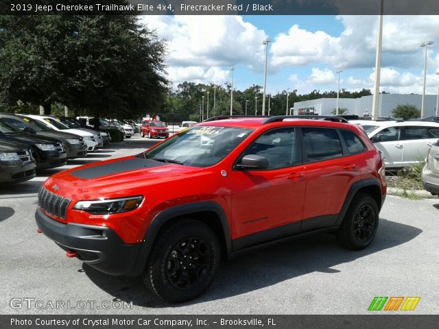 2019 Jeep Cherokee Trailhawk Elite 4x4 in Firecracker Red