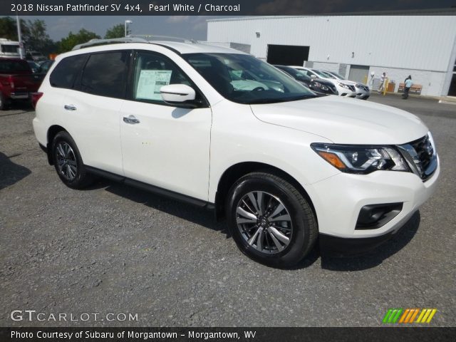 2018 Nissan Pathfinder SV 4x4 in Pearl White