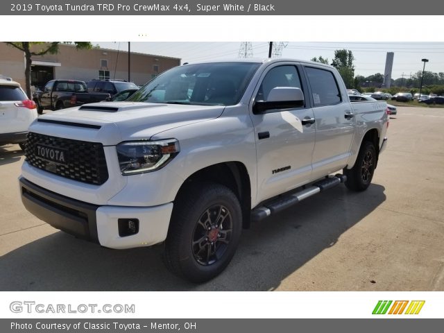 2019 Toyota Tundra TRD Pro CrewMax 4x4 in Super White