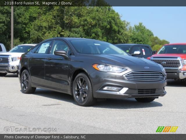 2018 Ford Fusion SE in Magnetic