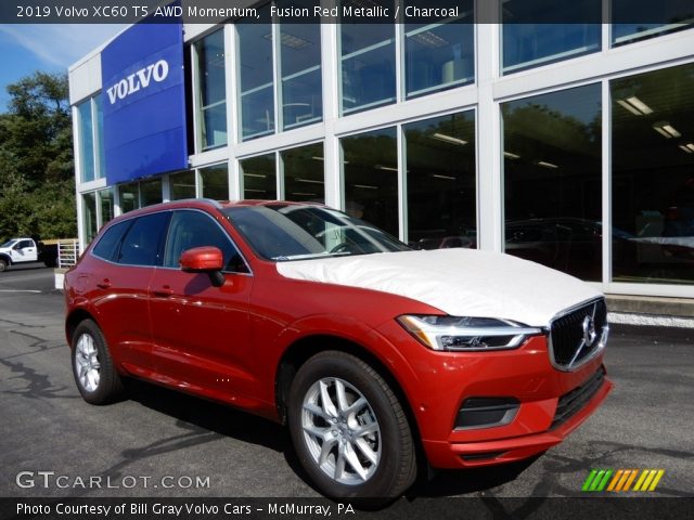 2019 Volvo XC60 T5 AWD Momentum in Fusion Red Metallic