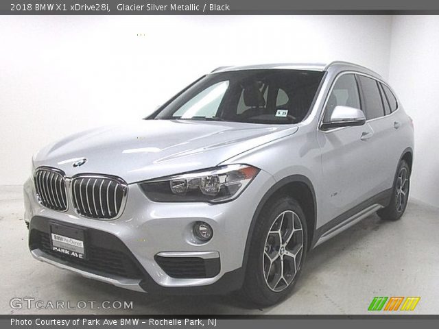 2018 BMW X1 xDrive28i in Glacier Silver Metallic