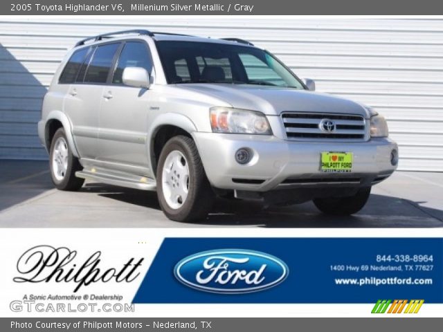 2005 Toyota Highlander V6 in Millenium Silver Metallic