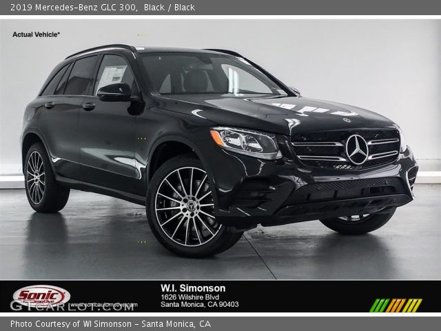 2019 Mercedes-Benz GLC 300 in Black