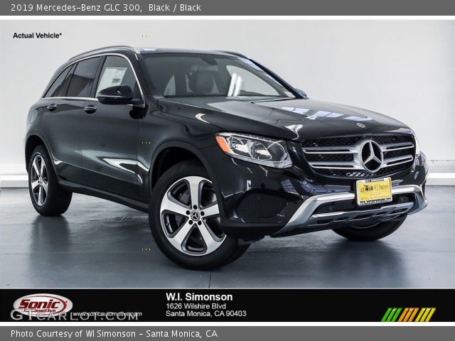 2019 Mercedes-Benz GLC 300 in Black