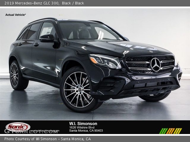 2019 Mercedes-Benz GLC 300 in Black