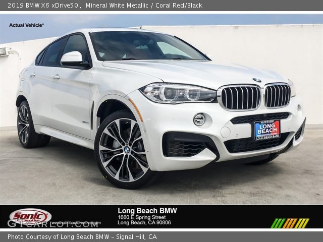 2019 BMW X6 xDrive50i in Mineral White Metallic