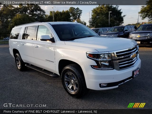 2019 Chevrolet Suburban LT 4WD in Silver Ice Metallic