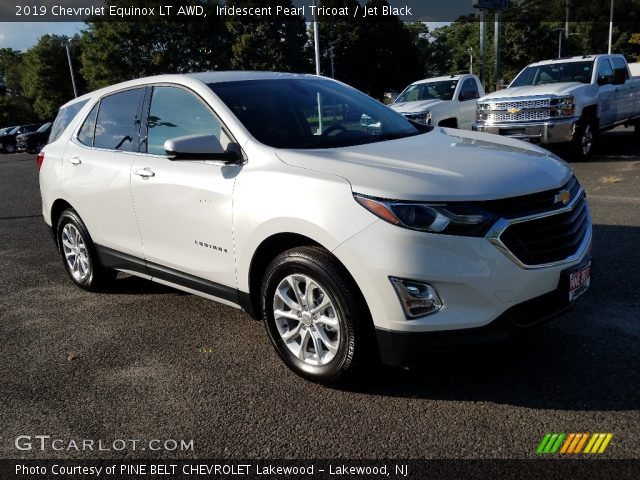 2019 Chevrolet Equinox LT AWD in Iridescent Pearl Tricoat