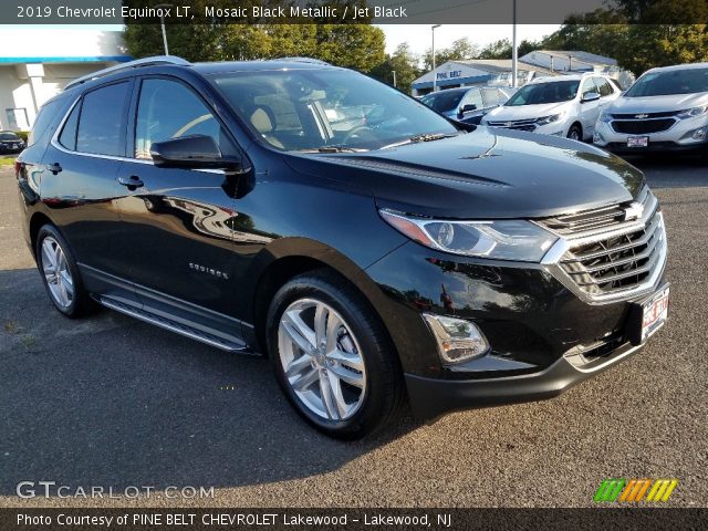 2019 Chevrolet Equinox LT in Mosaic Black Metallic