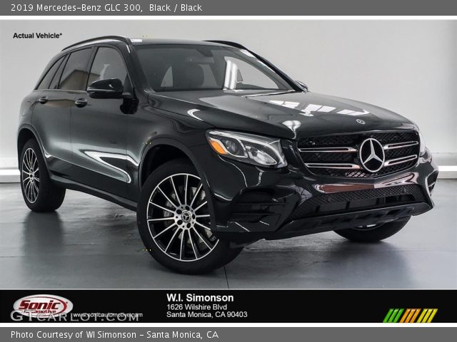 2019 Mercedes-Benz GLC 300 in Black