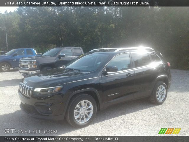 2019 Jeep Cherokee Latitude in Diamond Black Crystal Pearl