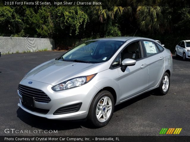 2018 Ford Fiesta SE Sedan in Ingot Silver