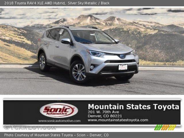 2018 Toyota RAV4 XLE AWD Hybrid in Silver Sky Metallic