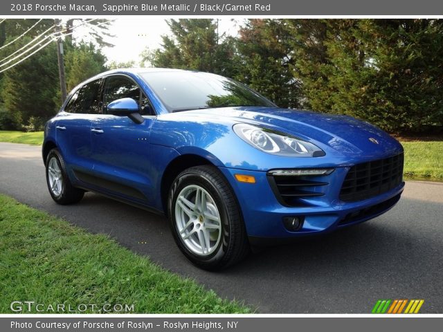 2018 Porsche Macan  in Sapphire Blue Metallic