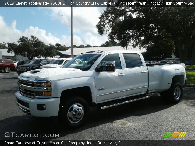 2019 Chevrolet Silverado 3500HD High Country Crew Cab 4x4 in Iridescent Pearl Tricoat