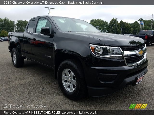 2019 Chevrolet Colorado WT Extended Cab in Black