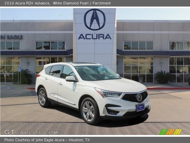 2019 Acura RDX Advance in White Diamond Pearl
