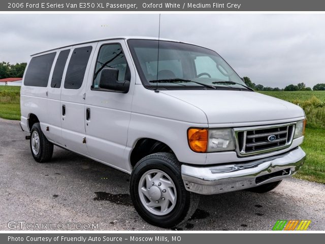 2006 Ford E Series Van E350 XL Passenger in Oxford White