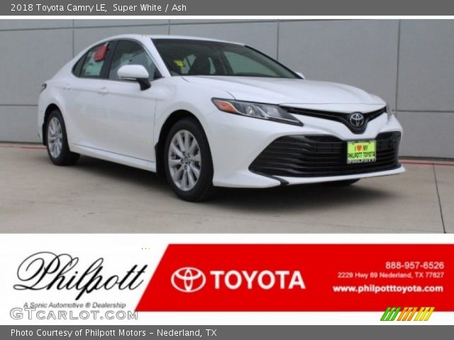 2018 Toyota Camry LE in Super White