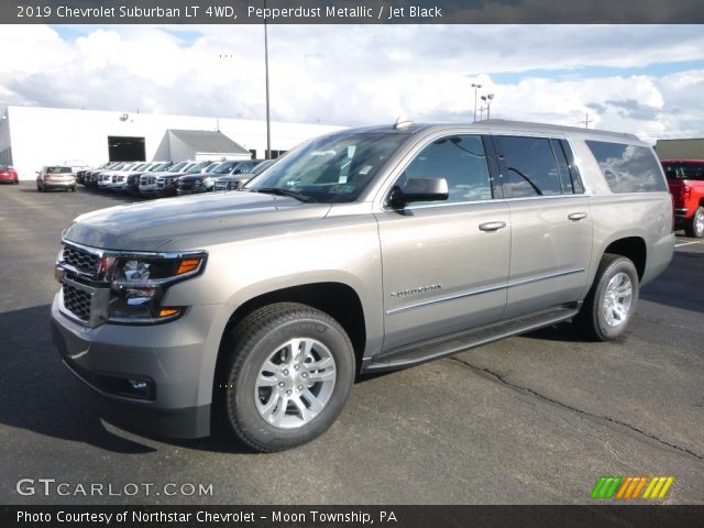 2019 Chevrolet Suburban LT 4WD in Pepperdust Metallic