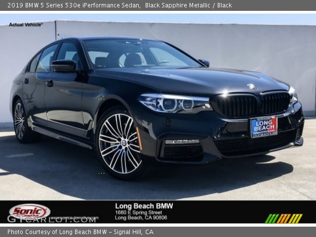 2019 BMW 5 Series 530e iPerformance Sedan in Black Sapphire Metallic