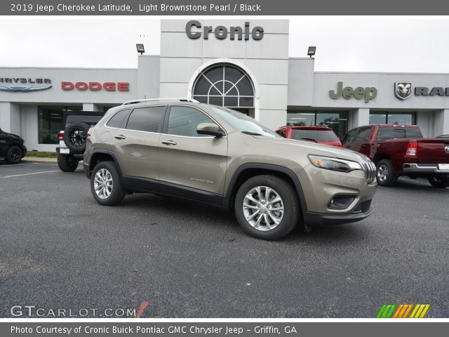 2019 Jeep Cherokee Latitude in Light Brownstone Pearl