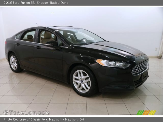 2016 Ford Fusion SE in Shadow Black
