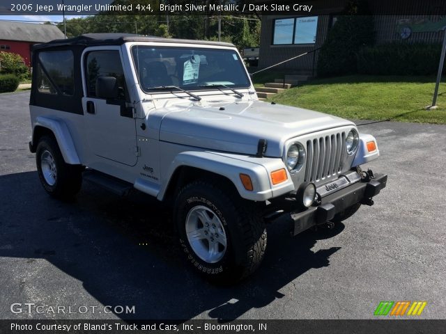 2006 Jeep Wrangler Unlimited 4x4 in Bright Silver Metallic