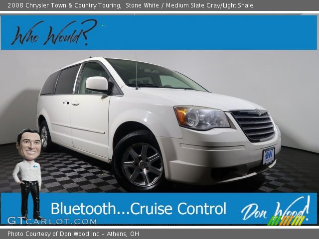 2008 Chrysler Town & Country Touring in Stone White