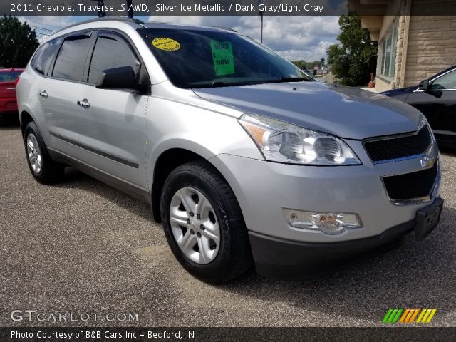 2011 Chevrolet Traverse LS AWD in Silver Ice Metallic