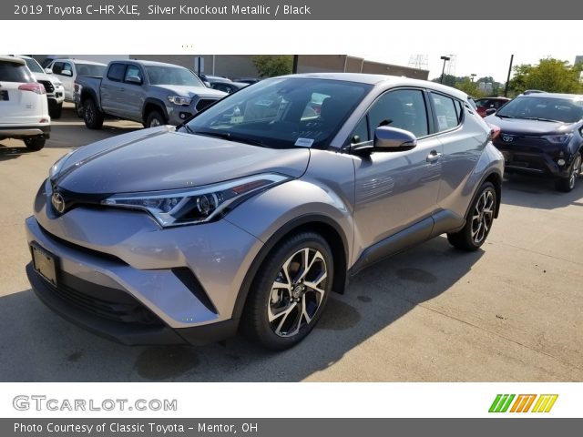 2019 Toyota C-HR XLE in Silver Knockout Metallic