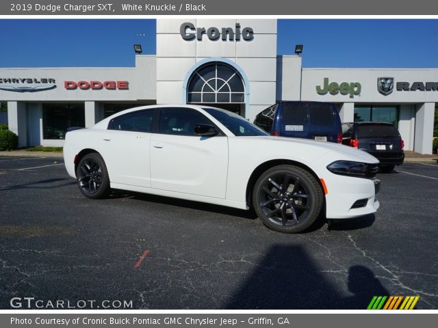 2019 Dodge Charger SXT in White Knuckle